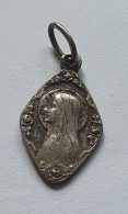 Ancienne Médaille Vierge Marie Lourdes - Religion & Esotérisme
