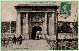 138. LA ROCHELLE - LA PORTE ROYALE (XVe SIÈCLE) (17) (ANIMÉE) - La Rochelle