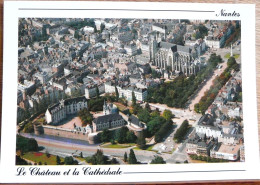 NANTES LE CHATEAU ET LA CATHEDRALE VUE AERIENNE - Nantes