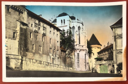 CHAMBÉRY - Le Château Et La Chapelle Des Ducs De Savoie (c853) - Chambery