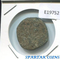 BYZANTINISCHE Münze  EMPIRE Antike Authentisch Münze #E19752.4.D.A - Byzantinische Münzen