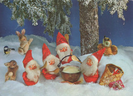 PÈRE NOËL Bonne Année Noël GNOME Vintage Carte Postale CPSM #PBA979.A - Kerstman