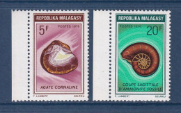 Madagascar - YT N° 472 Et 473 ** - Neuf Sans Charnière - 1970 - Madagascar (1960-...)