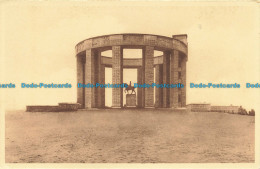 R633713 Monument Au Rol Albert A L Yser Nieuport. Du Memorial. Ern. Nels Thill - World