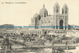 R633729 Marseille. La Cathedrale - World