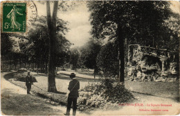 CPA MANTES-la-JOLIE Le Square Brieussel (1411545) - Mantes La Jolie