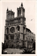 CPA MANTES-la-JOLIE La Cathedrale Notre-Dame (1411529) - Mantes La Jolie