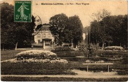 CPA MAISONS-LAFFITTE Parc - Place Wagram (1411717) - Maisons-Laffitte