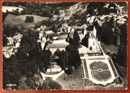 En Avion Sur BUSSET (Allier) (Pilote-opérateur R. HENRARD) Château De Bourbon-Busset (XIV° S.) - 1962 (c857) - Autres & Non Classés