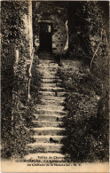 CPA CHEVREUSE Escalier Et Porte D'Entree Du Chateau De La Madeleine (1412364) - Chevreuse