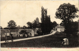 CPA GROSROUVRE Le Village - Route De Houdan Vers Montfort (1412243) - Other & Unclassified