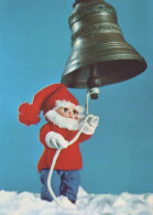 SANTA CLAUS CHRISTMAS Holidays Vintage Postcard CPSM #PAK059.GB - Kerstman