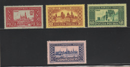 POLOGNE 1954 500th Anniv. Pomerania's Return To Poland YT 777 à 780 ** - Nuovi