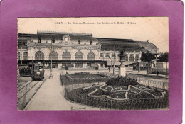 69 LYON 6 Lyon  La Gare Des Brotteaux Les Jardins Et Le Buffet  Tramway  E.C.L. - Lyon 6