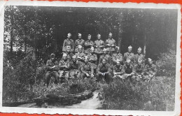 Petite Photo Militaire à VERNON De Soldats En 1940 - Guerre, Militaire