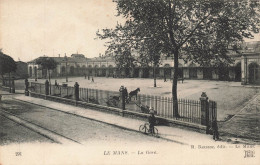 LE MANS - La Gare. - Gares - Sans Trains