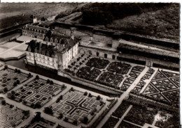 En Touraine. Les Châteaux De La Loire.  VILLANDRY. Vue Aérienne.    Très Bon état.   Voir 2 SCANS - Sonstige & Ohne Zuordnung