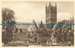 R633949 Lincoln. Cathedral From Northgate. F. Frith - Monde