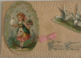 P3 Bonne Année Très Belle Carte Double Avec Collage Petit Fille Bouquet à La Main Et Colombes - Nouvel An