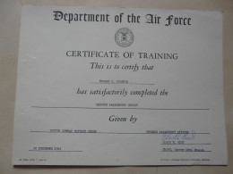 VIEUX PAPIERS - CERTIFICAT DE FORMATION : DEPARTMENT OF THE AIR FORCE - Diploma & School Reports