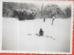 Petite Photo De CHABEUIL Dans La Drôme En 1941. Skieur - Lieux