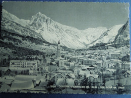 Cortina D'Ampezzo    La Vue Générale    CP240238 - Autres & Non Classés