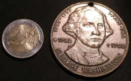 Médaille GEORGE WASHINGTON à Définir - 40 Grammes - 5 Cm - ( USA Medal ) - Autres & Non Classés
