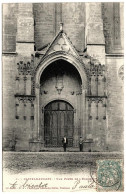 11 - B24768CPA - CASTELNAUDARY - Une Porte De L' Eglise - Carte Pionniere - Très Bon état - AUDE - Castelnaudary