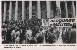 0 - F21521CPM - LE MONDE VECU - Serie 3 D 32 - 6/07/82 - PARIS -  Les Patrons Des PME Envahissent La Bourse - Très Bon é - Evènements