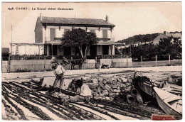 13 - T25005CPA - CARRY LE ROUET - Le Grand Hotel Restaurant . Réparation Des Filets - Très Bon état - BOUCHES-DU-RHONE - Carry-le-Rouet