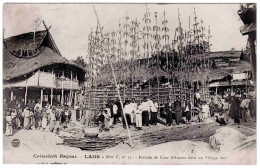 - B24865CPA - LAOS - Village Thaï - Estrade De Cour D' Amour - Bon état - ASIE - Laos