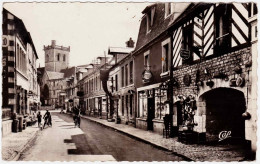 14 - B24390CPSM - DIVES SUR MER - Rue De Lisieux - Au Vieux Normand - Bon état - CALVADOS - Dives