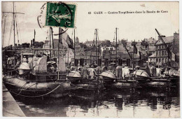 14 - B24378CPA - CAEN - Contre Torpilleurs Dans Le Bassin De Caen - Très Bon état - CALVADOS - Caen