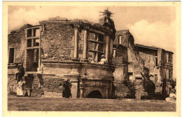 26 - B26139CPA - GRIGNAN - Le Château - Ruines De La Façade - Très Bon état - DROME - Grignan