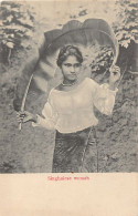 Sri Lanka - Singhalese Woman With Banana Tree Leaf - Publ. Unknown  - Sri Lanka (Ceylon)