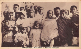 India - Hindu Family In Majunga, Madagascar - Inde