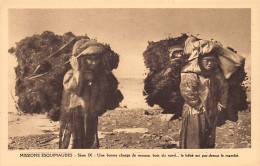 Canada - Eskimo Missions, Nunavut - Eskimo Women Carrying Moss, The Fuel Of The Far North - Publ. Oblate Missionaries Of - Nunavut