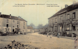 Meurcourt (70) Place Des écoles - La Rue De Conflans - Ed. Siant Carte Toilée Couleur - Sonstige & Ohne Zuordnung