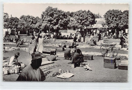 Guinée Conakry - LABÉ - Place Du Marché - Ed. Hôtel Du Tourisme 2582 - Guinée