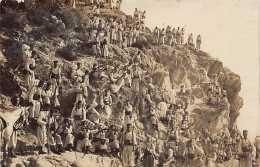 Algérie - CHERCHELL - Tirailleurs Algériens En Manœuvre - CARTE PHOTO - Ed. Inconnu  - Andere & Zonder Classificatie