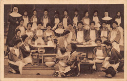 Japan - OSAKA - Preparation Of The Meal At The Catholic Mission - Osaka