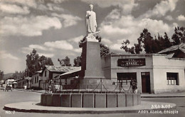 Ethiopia - ADDIS ABABA - The Statue Of Abouna Petros - Bunge Store - Publ. Photo Art - George Talanos  - Äthiopien