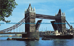 R634080 London. Tower Bridge. Plastichrome By Colourpicture. Gift Sales By Avon - Otros & Sin Clasificación