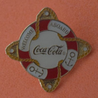 Pin's WELCOME ABOARD Coca Cola - Bouée -1990 The Coca-cola Compagny All Rights Reserved - Coca-Cola