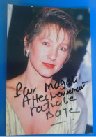 AUTOGRAPHE DE NATHALIE BAYE SUR PHOTO - Actores Y Comediantes 