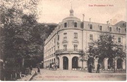 FR66 VERNET LES BAINS - Labouche 30 - Grand Hôtel Du Portugal - Diligence - Animée - Belle - Autres & Non Classés