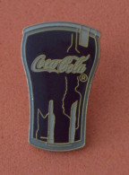 Pin's Coca Cola "1989 The Coca Cola Compagny" Verre - Coca-Cola