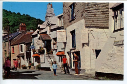 ROYAUME UNI ANGLETERRE CP Ecrite * LANSALLOS ST. POLPERRO Village  (rue Animée Commerces ) - Sonstige & Ohne Zuordnung