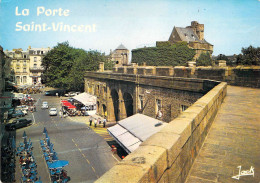 35 - Saint Malo - La Porte Saint Vincent, Rue Des Remparts - Saint Malo