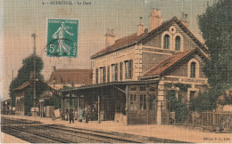 AUDRUICQ : La Gare. ( Carte Toilée Et Colorisée.) - Audruicq